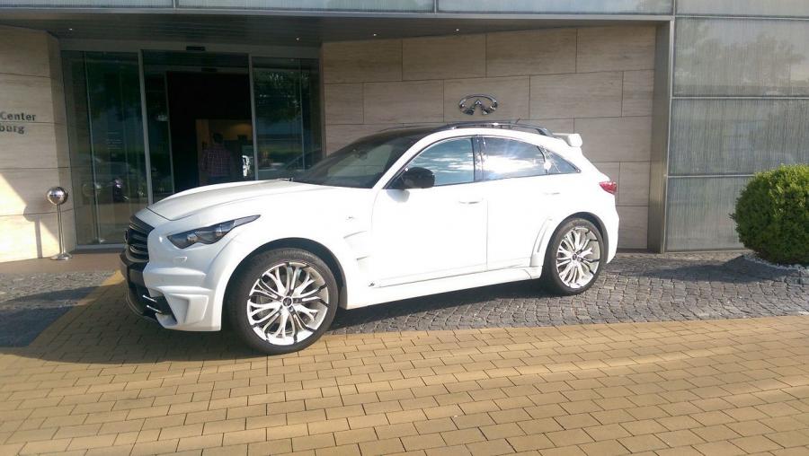  Infiniti QX70-LR3 by Larte Design 2015 года  (фото 16 из 18)